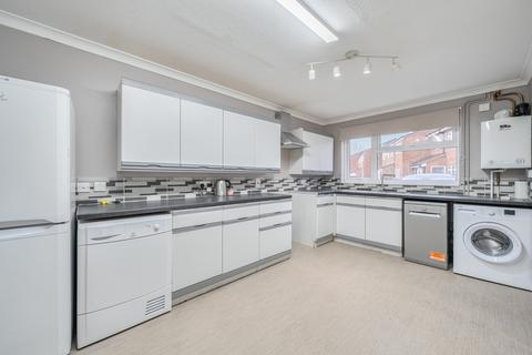 3 bedroom end of terrace house for sale, Juniper Gardens, London SW16
