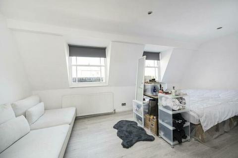 2 bedroom flat to rent, Sandringham Road, London