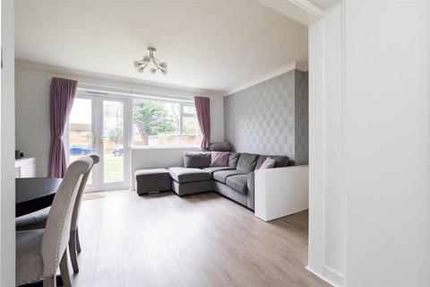 undefined, Overton Road, Sutton