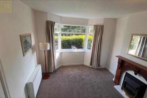 2 bedroom apartment to rent, Flixton Road, Urmston