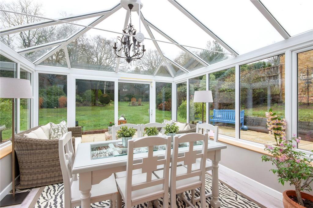 Breakfast Room