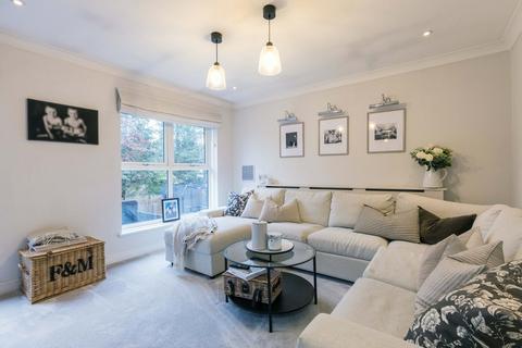 undefined, Horseguards Drive, Maidenhead SL6