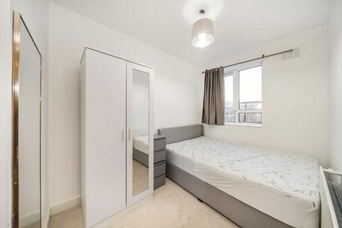 2 bedroom flat for sale, Wiltshire Close, London SW3