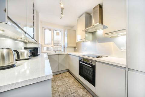 2 bedroom flat for sale, Wiltshire Close, London SW3