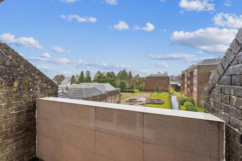 undefined, Roman Court, Bearsden, G61