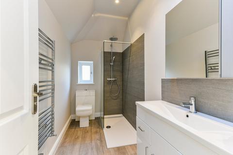 2 bedroom flat to rent, Netherhall Gardens, Hampstead, London