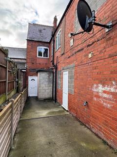 undefined, The square, Nuneaton, CV11