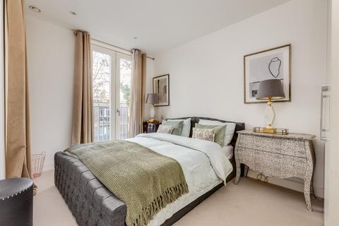 2 bedroom flat for sale, Hannell House, 26 Hannell Road, London