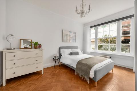 1 bedroom flat for sale, Queens Court, Queensway, Bayswater, London