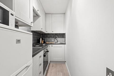 undefined, Barclay Road, London