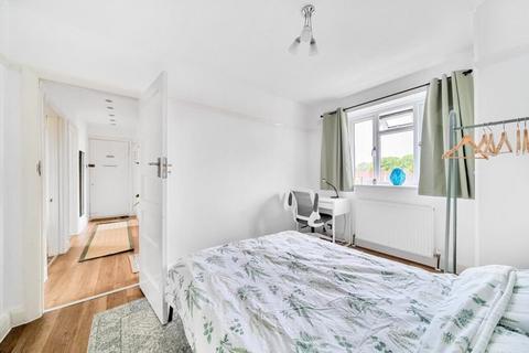 undefined, Bromley Road, London, SE6