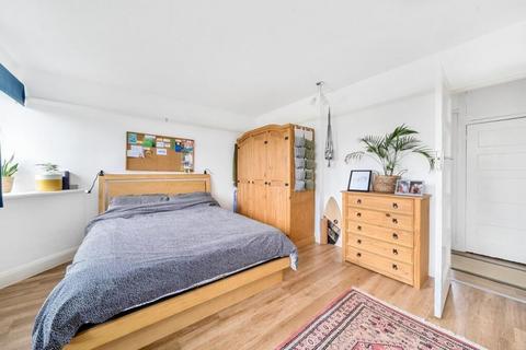 undefined, Bromley Road, London, SE6
