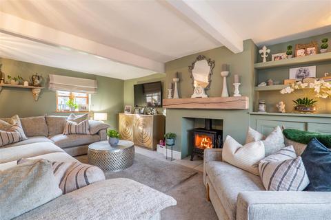 4 bedroom detached house for sale, Leyland Lane, Leyland