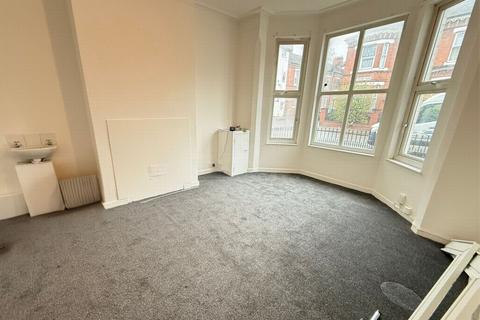 undefined, St Peters Road, Highfields, LE2