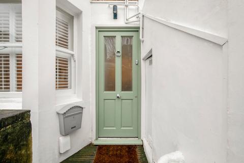 2 bedroom flat for sale, Mount Ararat Road, Richmond, Surrey