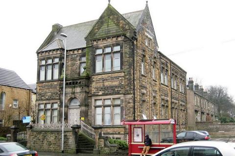 undefined, Upper Town Street, Bramley LS13
