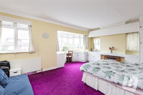 undefined, Upper Brentwood Road, Gidea Park, RM2