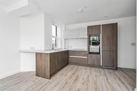 undefined, Apt 6, Warwick House, 737 Warwick Road. Solihull.
