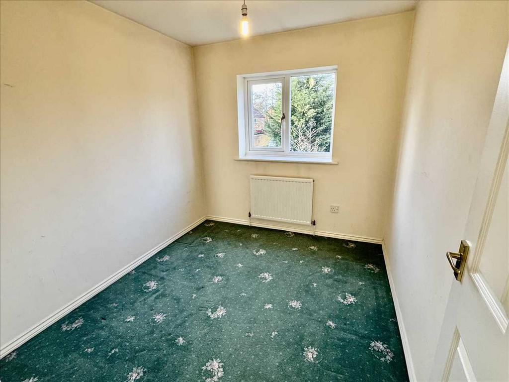 BEDROOM 3 (Rear)