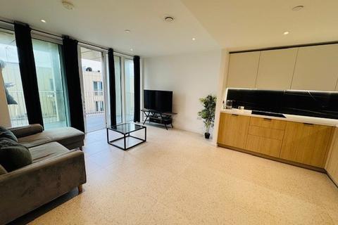 2 bedroom apartment to rent, Bouchon Point, Cendal Crescent, London, E1