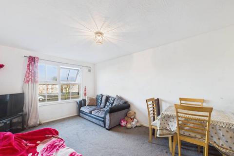 undefined, Staines Road, Feltham, Greater London, TW14
