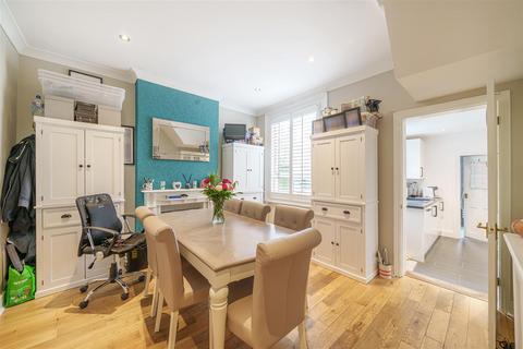 3 bedroom end of terrace house for sale, Woodside Green, London