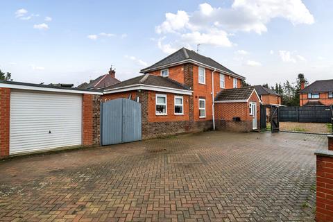 undefined, Landrake Crescent, Reading, Berkshire
