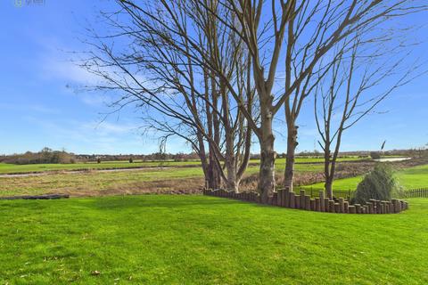 undefined, Lichfield Road, Hopwas, Tamworth, B78