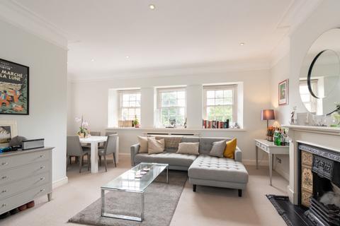 2 bedroom apartment to rent, Palace Court, London, W2