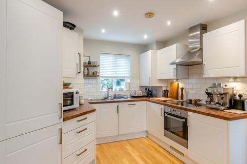 3 bedroom semi-detached house for sale, Merlin Road, Newbury, RG20