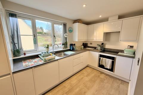3 bedroom house to rent, Factory Hill, Bourton SP8