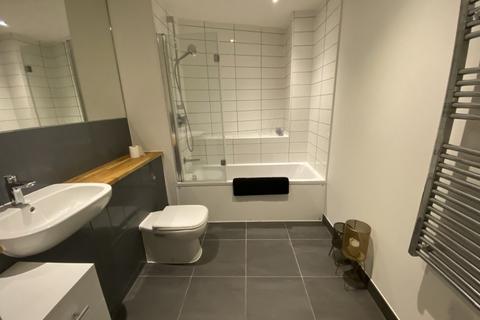 2 bedroom apartment to rent, One Cutting Room Square :: Ancoats
