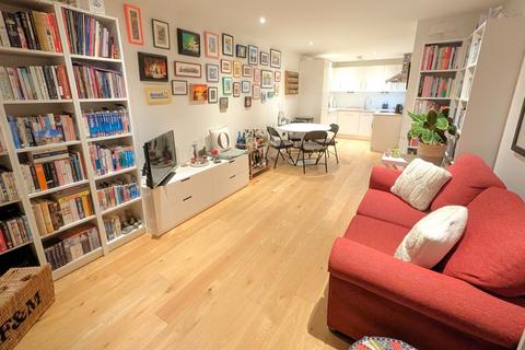 1 bedroom apartment to rent, Enterprise Place, Woking GU21