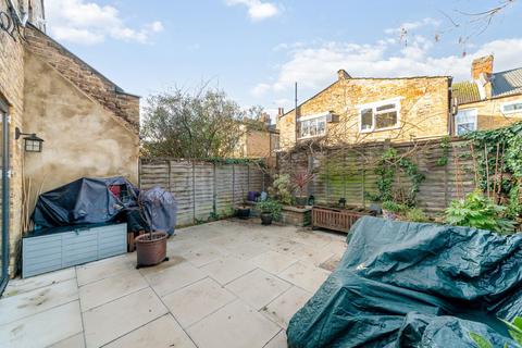 2 bedroom apartment for sale, Ormiston Grove, London W12