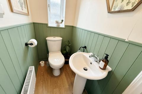 3 bedroom semi-detached house for sale, Ffordd Y Glowr, Pontarddulais