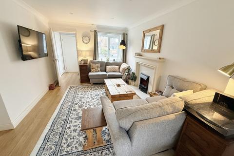 3 bedroom semi-detached house for sale, Ffordd Y Glowr, Pontarddulais