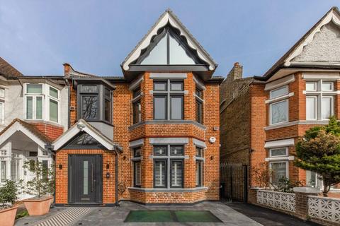 undefined, Craven Avenue, London W5