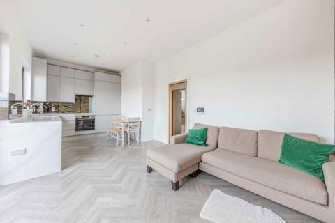 undefined, Craven Avenue, London W5