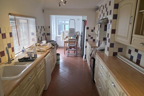 undefined, Warwick Road, Enfield EN3