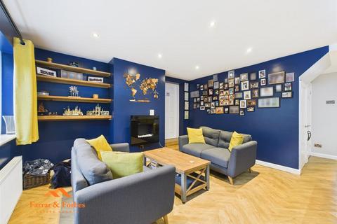 4 bedroom detached house for sale, Church Street, Colne BB8