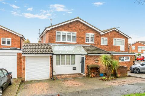 Dunsmore Way, Bushey WD23