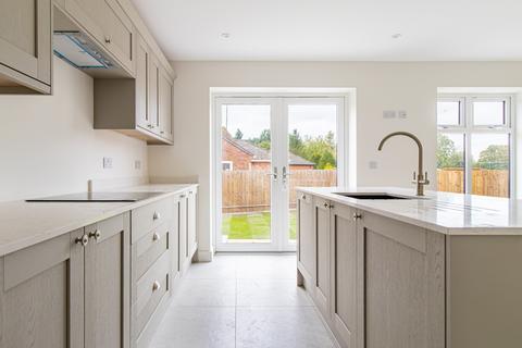 5 bedroom detached house for sale, Laurel Croft, Main Road, Clenchwarton, King's Lynn, Norfolk, PE34