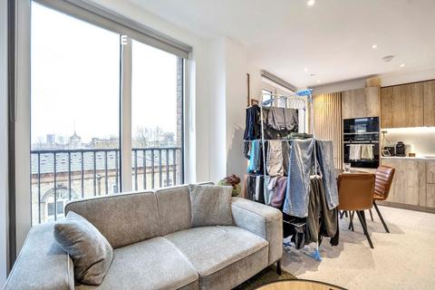 1 bedroom apartment to rent, The Silk District, London E1