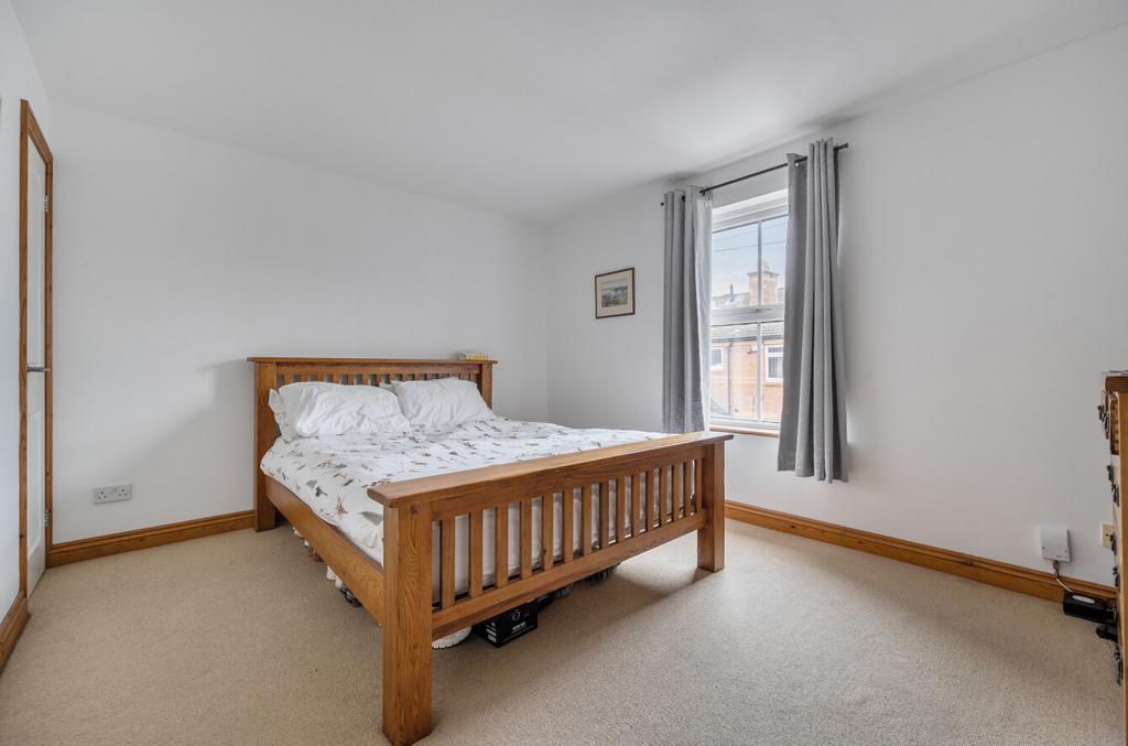 House in Berkshire - View 5