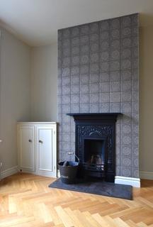 3 bedroom end of terrace house for sale, Freelands Grove, Bromley