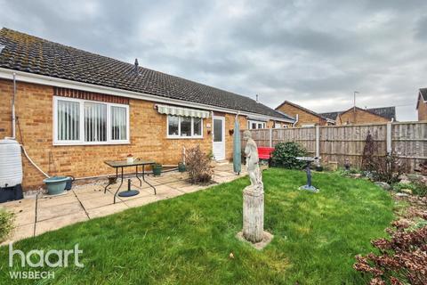 2 bedroom semi-detached bungalow for sale, Donington Park, Leverington