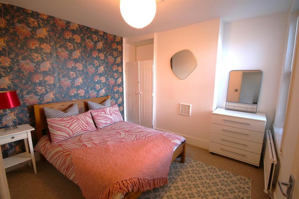 Bedroom 2a.JPG