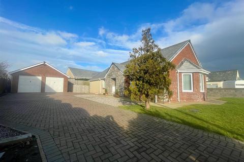 undefined, Ffordd Caergybi, Cemaes Bay