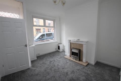 2 bedroom terraced house to rent, Hawksley Street, Bolton BL6