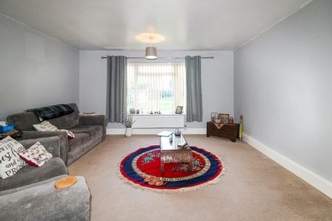 2 bedroom maisonette for sale, Winchester Street,  Farnborough , GU14